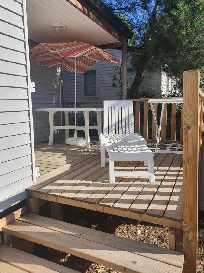 Mobilhome Port-la-Nouvelle Luaran gambar